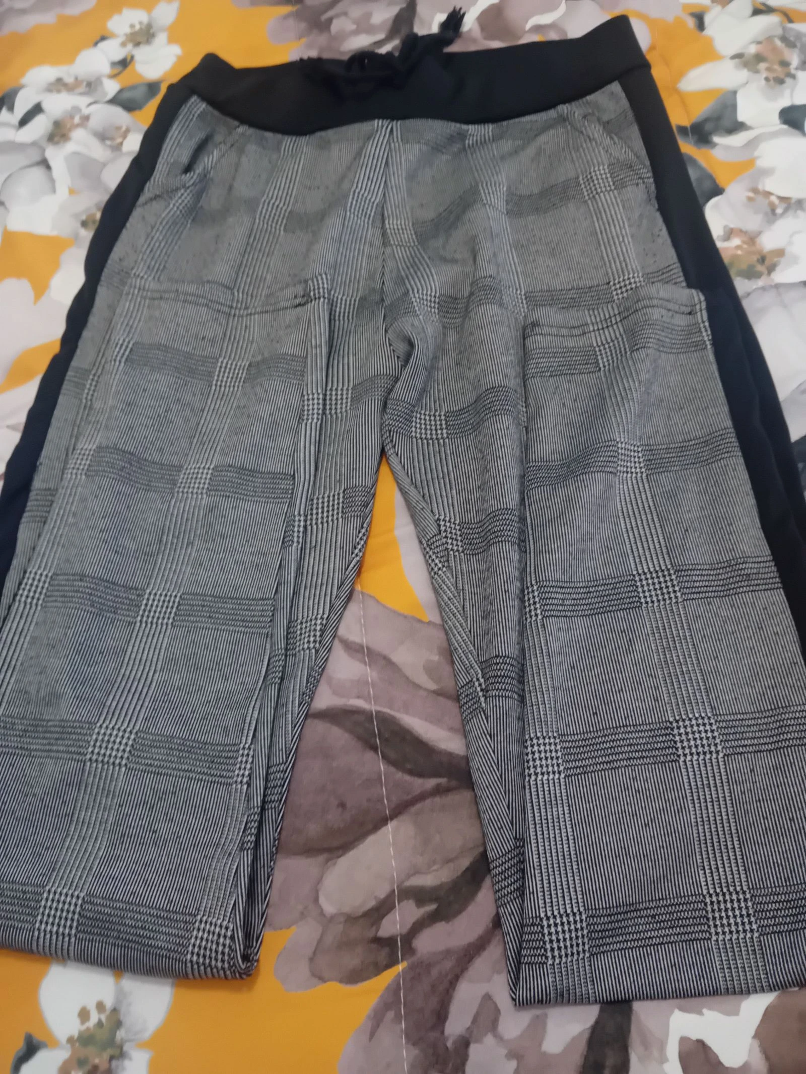 Pantalones a cuadros Príncipe de Gales con banda lateral para niña – photo 3